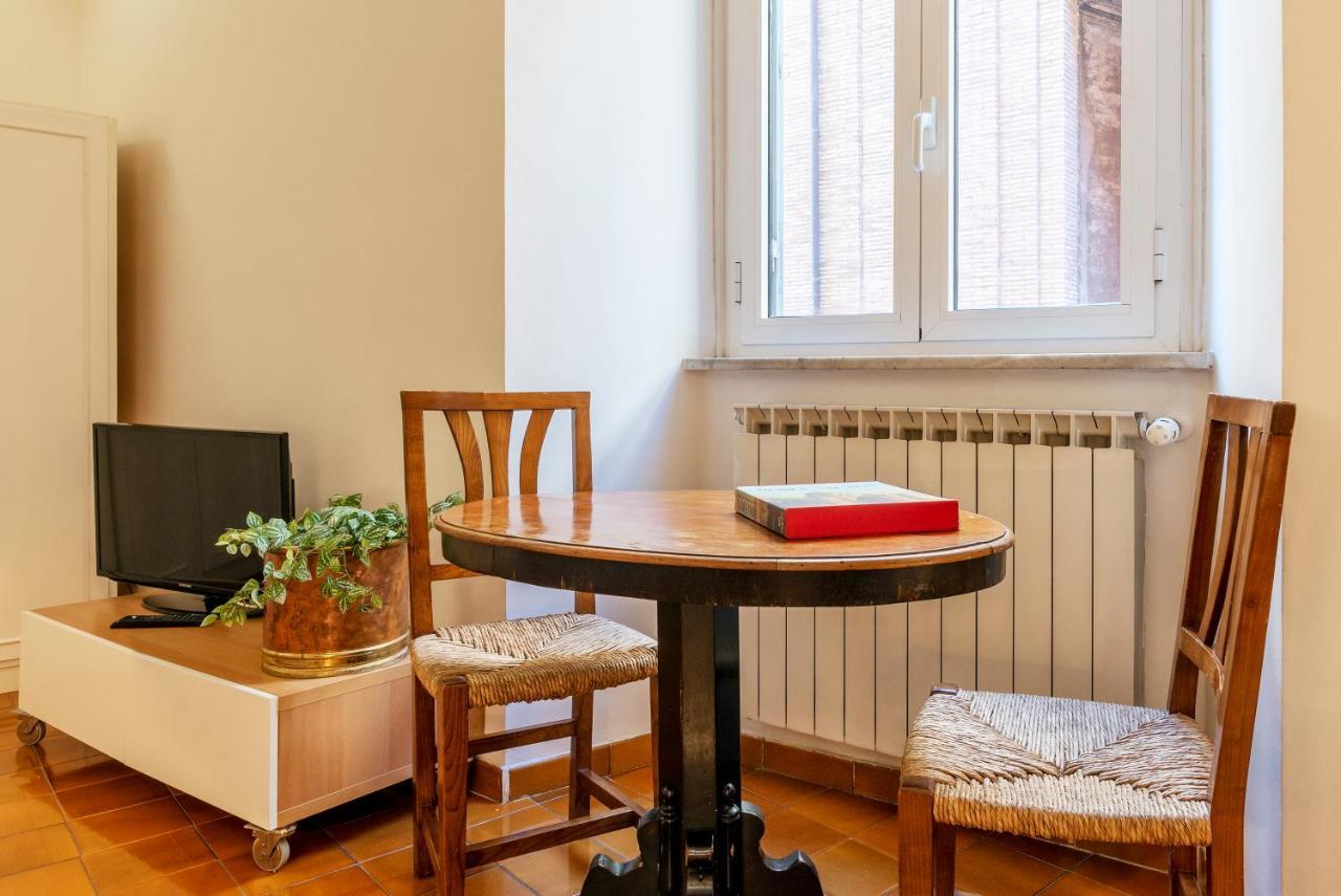 Casa Dell'Arco Apartment Рим Екстериор снимка